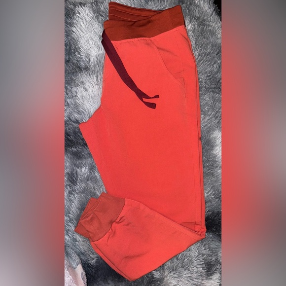 Figs Zamora Scrub Pants - Picture 8 of 9